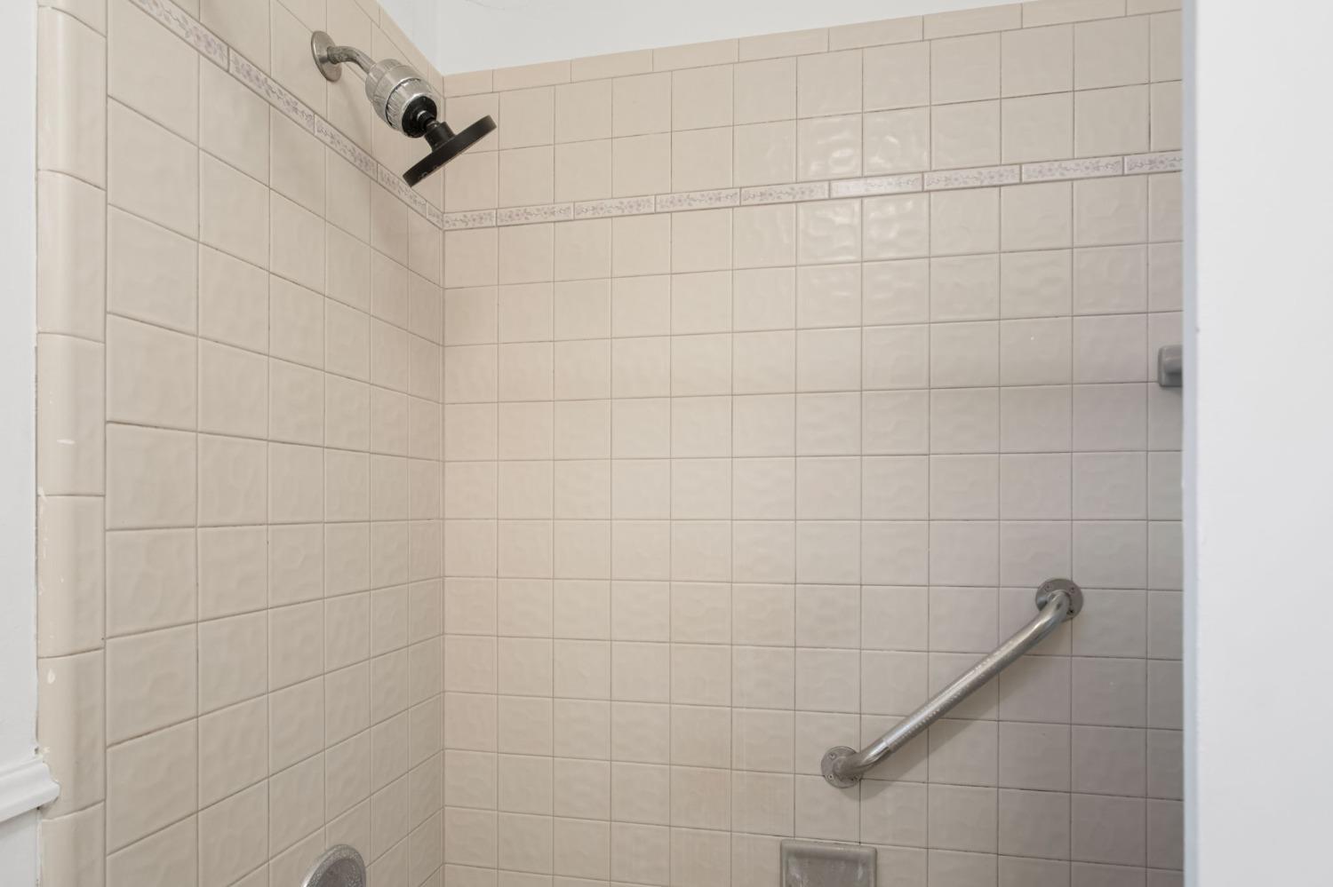 1321 San Joaquin Street