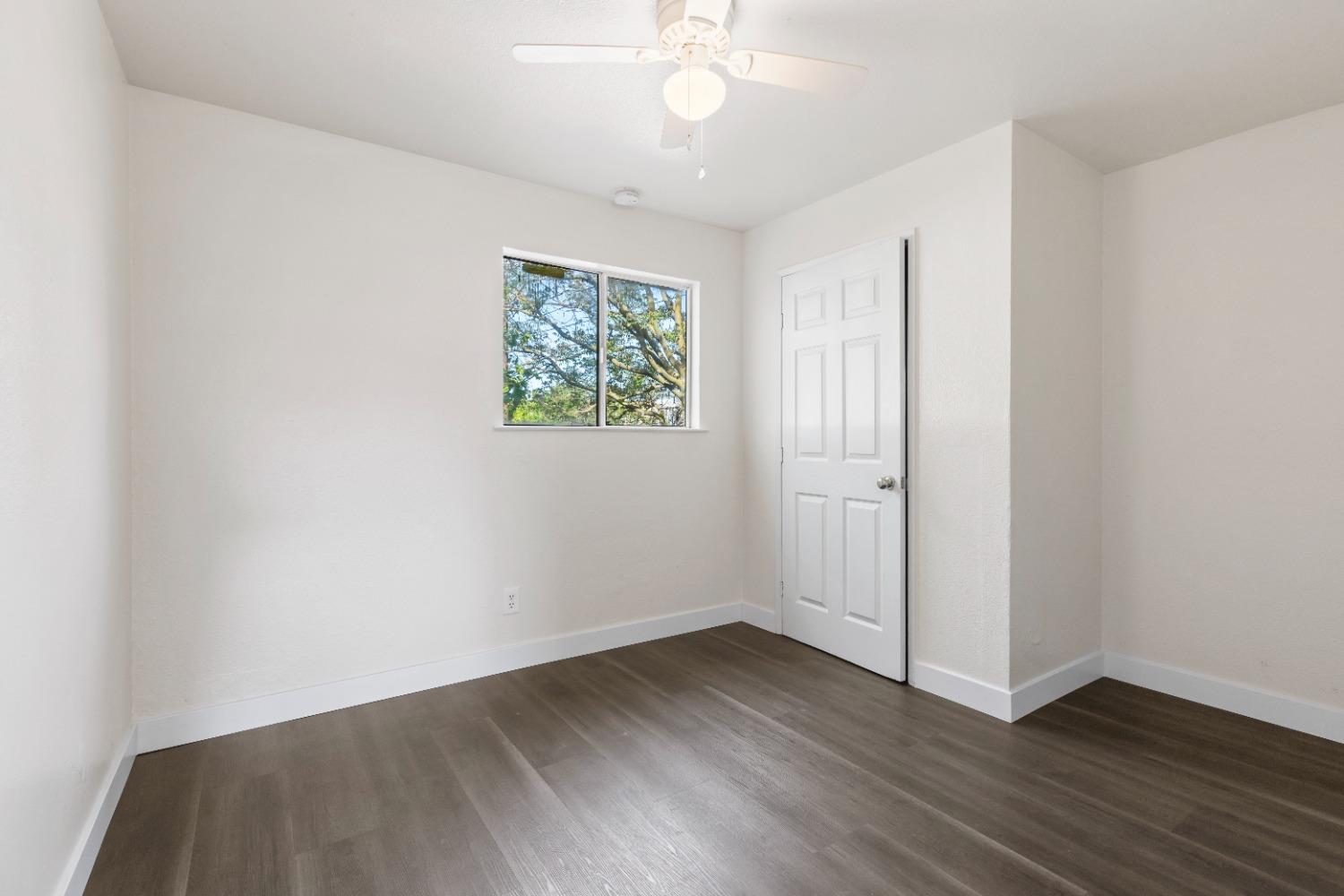 2121 S Lincoln Street