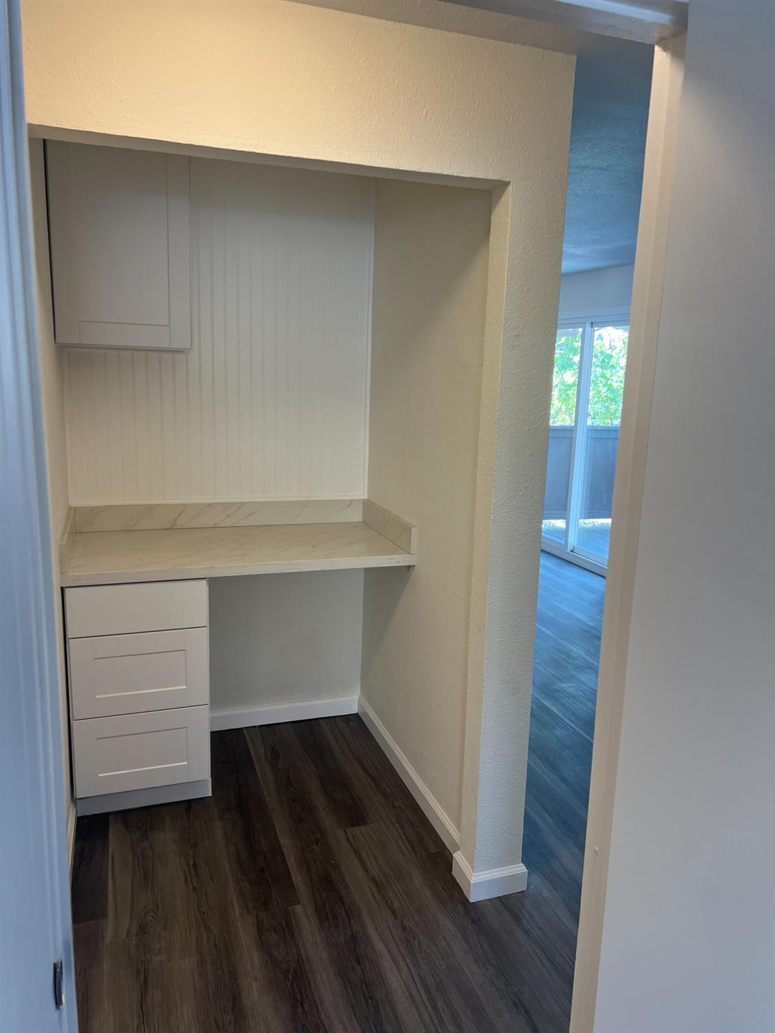 4332 Pacific Avenue 80