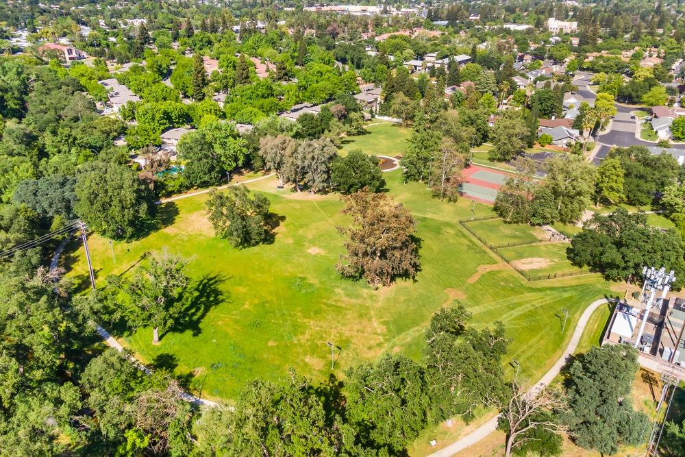 5146 Connecticut Drive 2