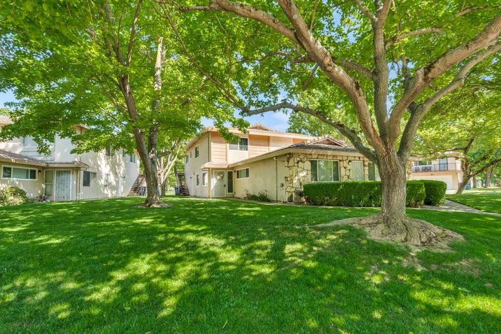 5146 Connecticut Drive 2