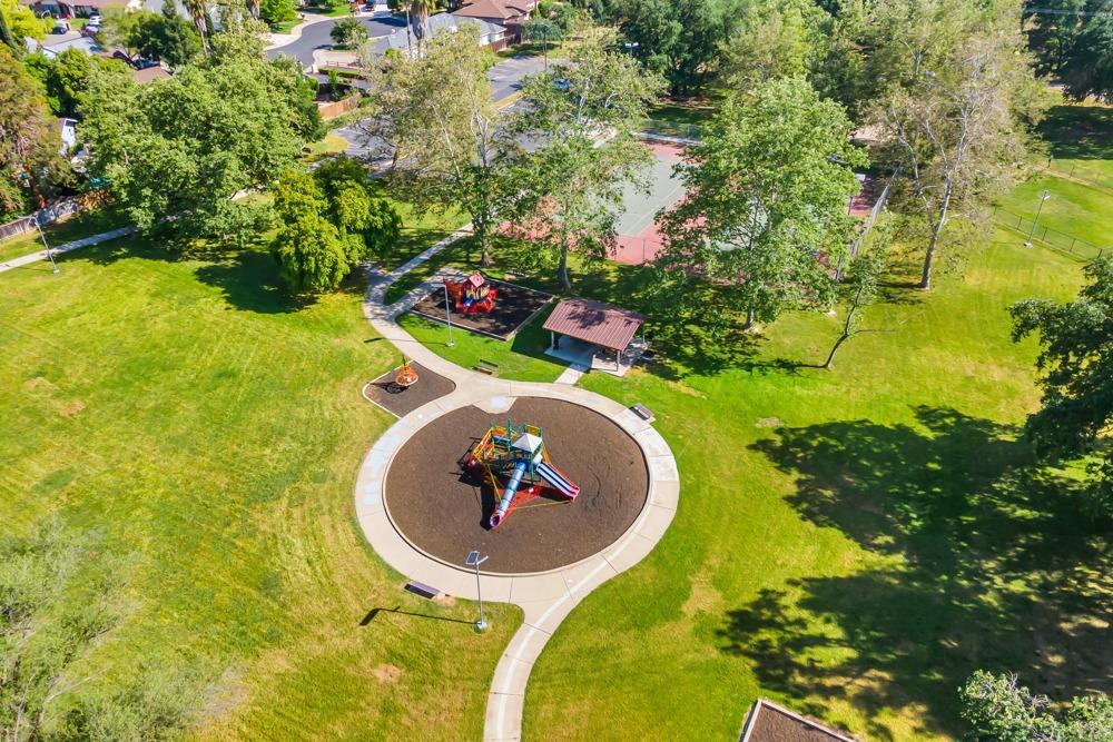 5146 Connecticut Drive 2