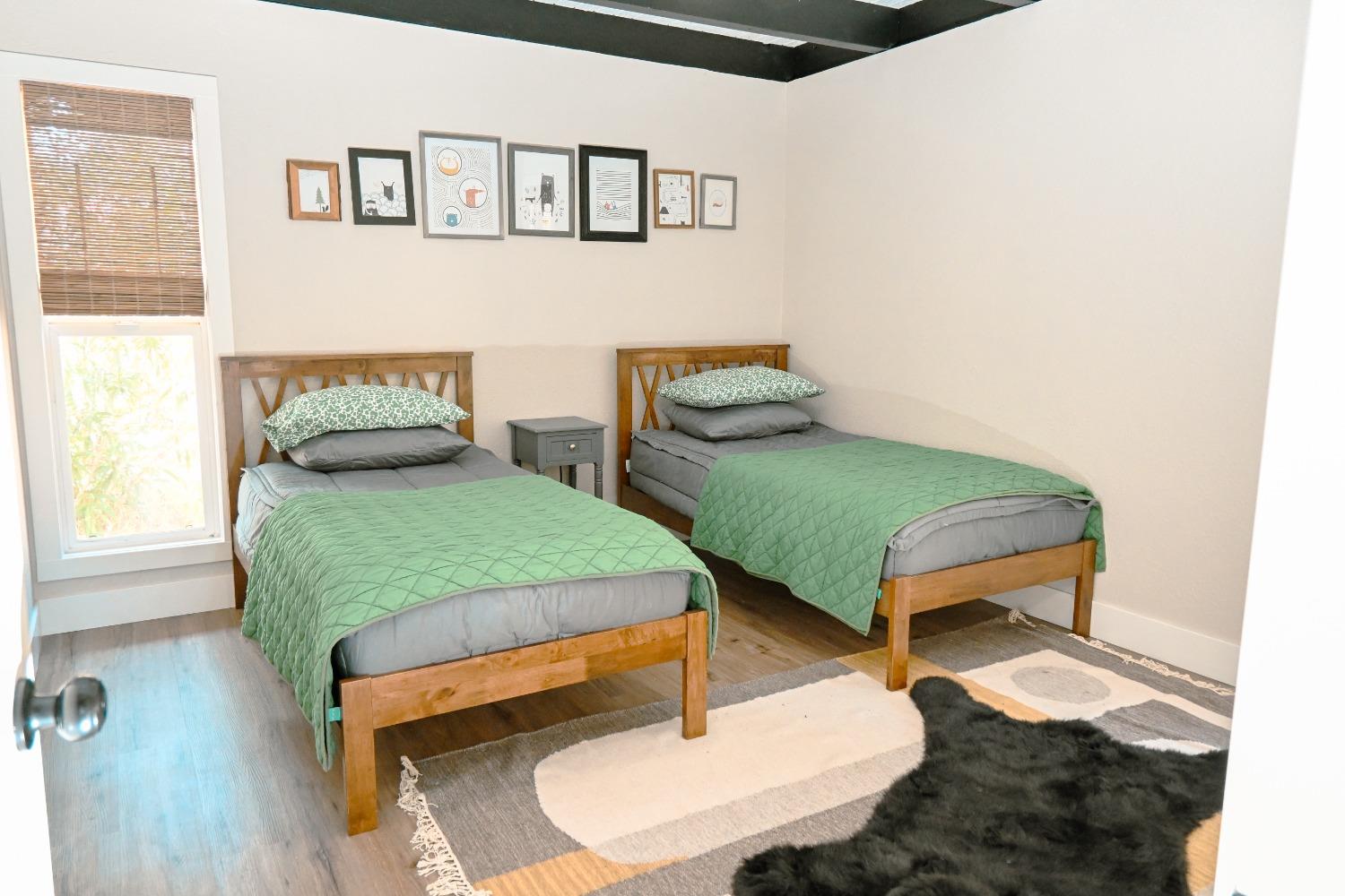 4220 Tomahawk Trail