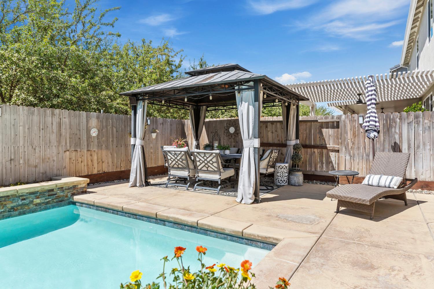1182 Aartman Drive
