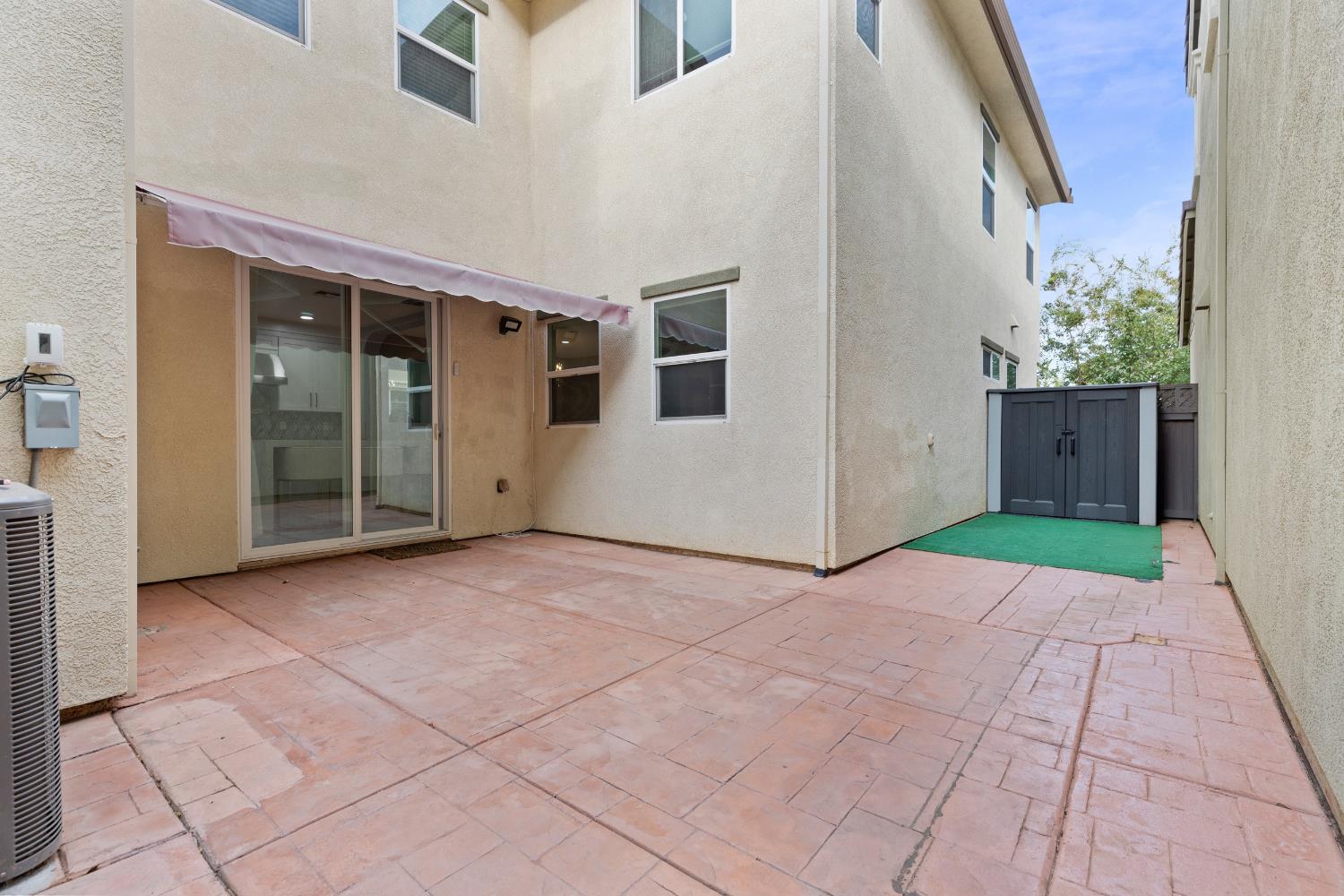 675 N Museo Drive