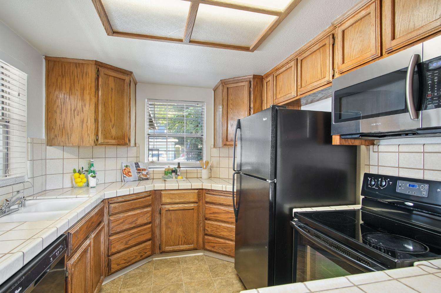 5815 Morgan Place 18