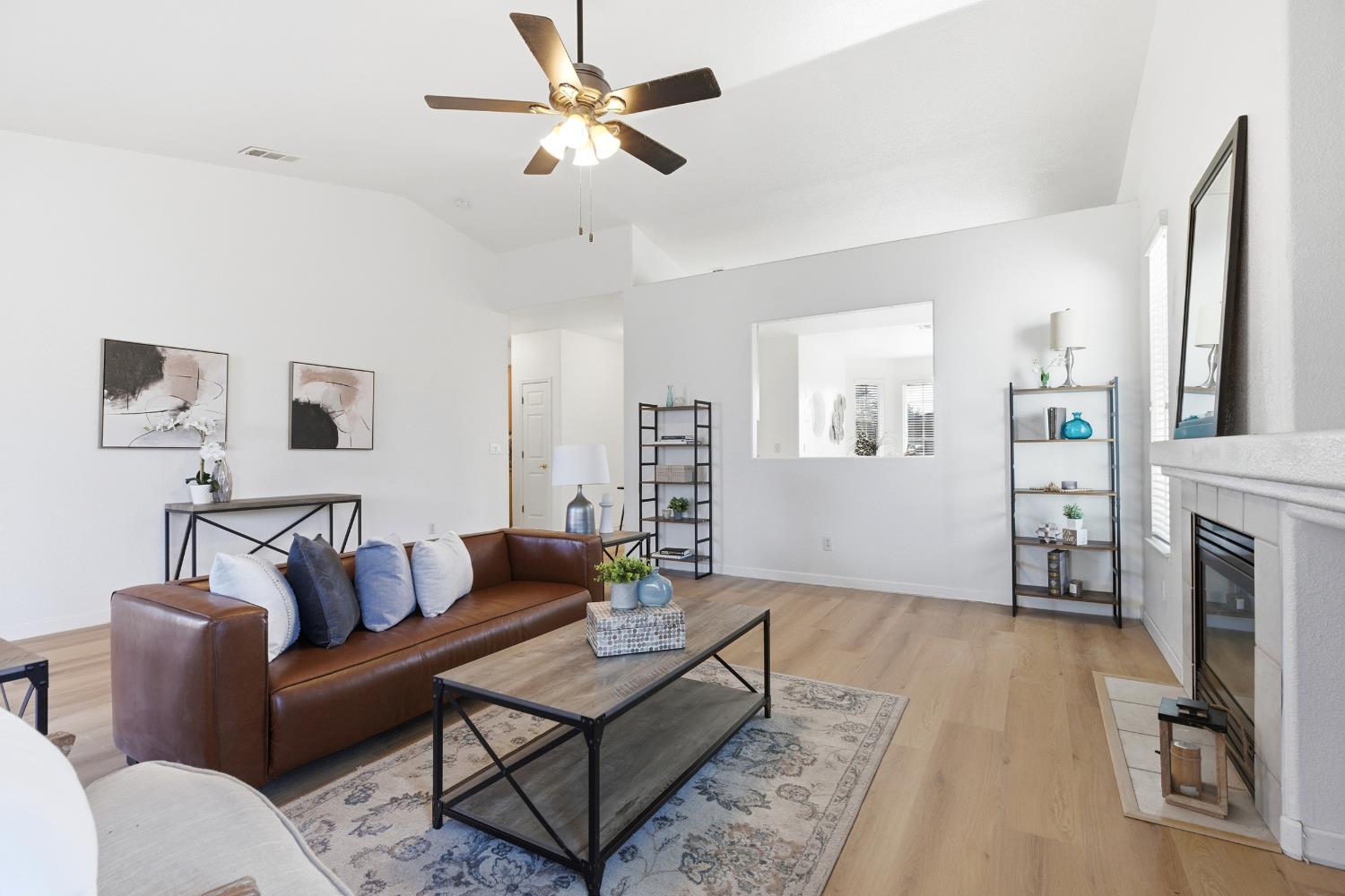 1131 Meadowbrook Court