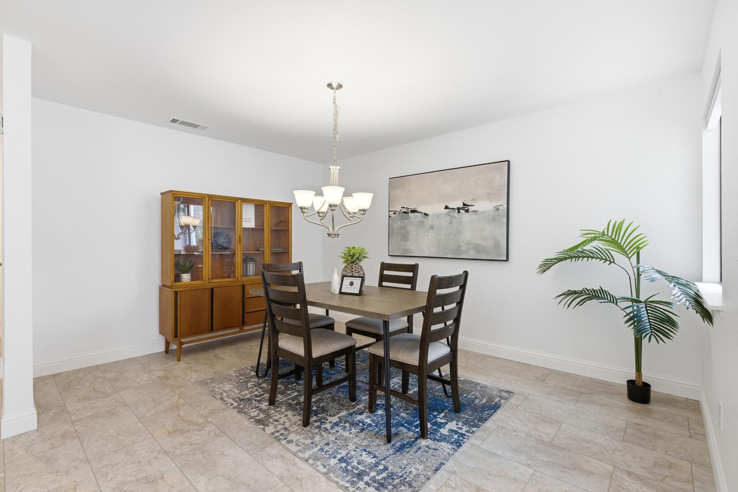 605 Sandpiper Circle