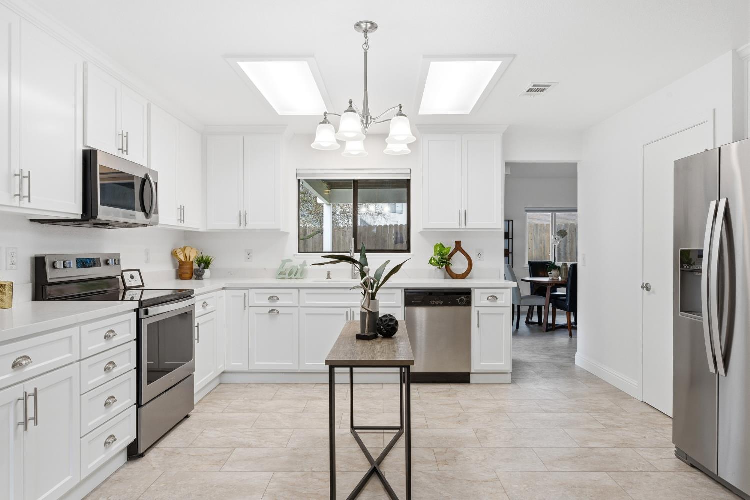 605 Sandpiper Circle