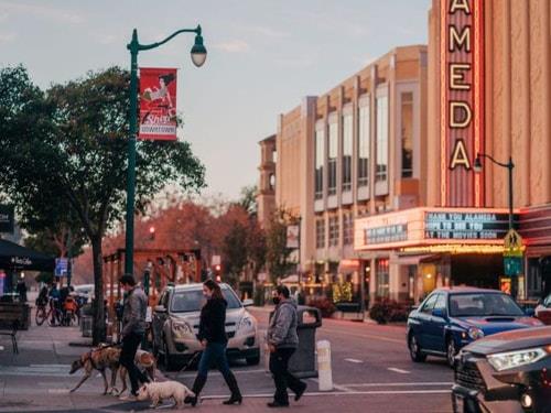 1305 Webster Street 202