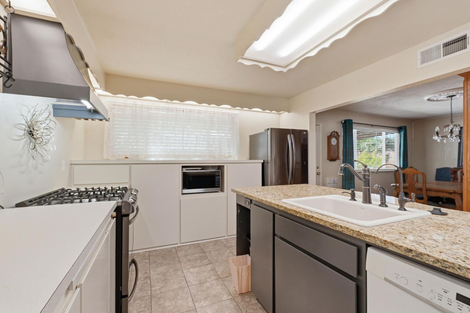 1623 Sandalwood Drive