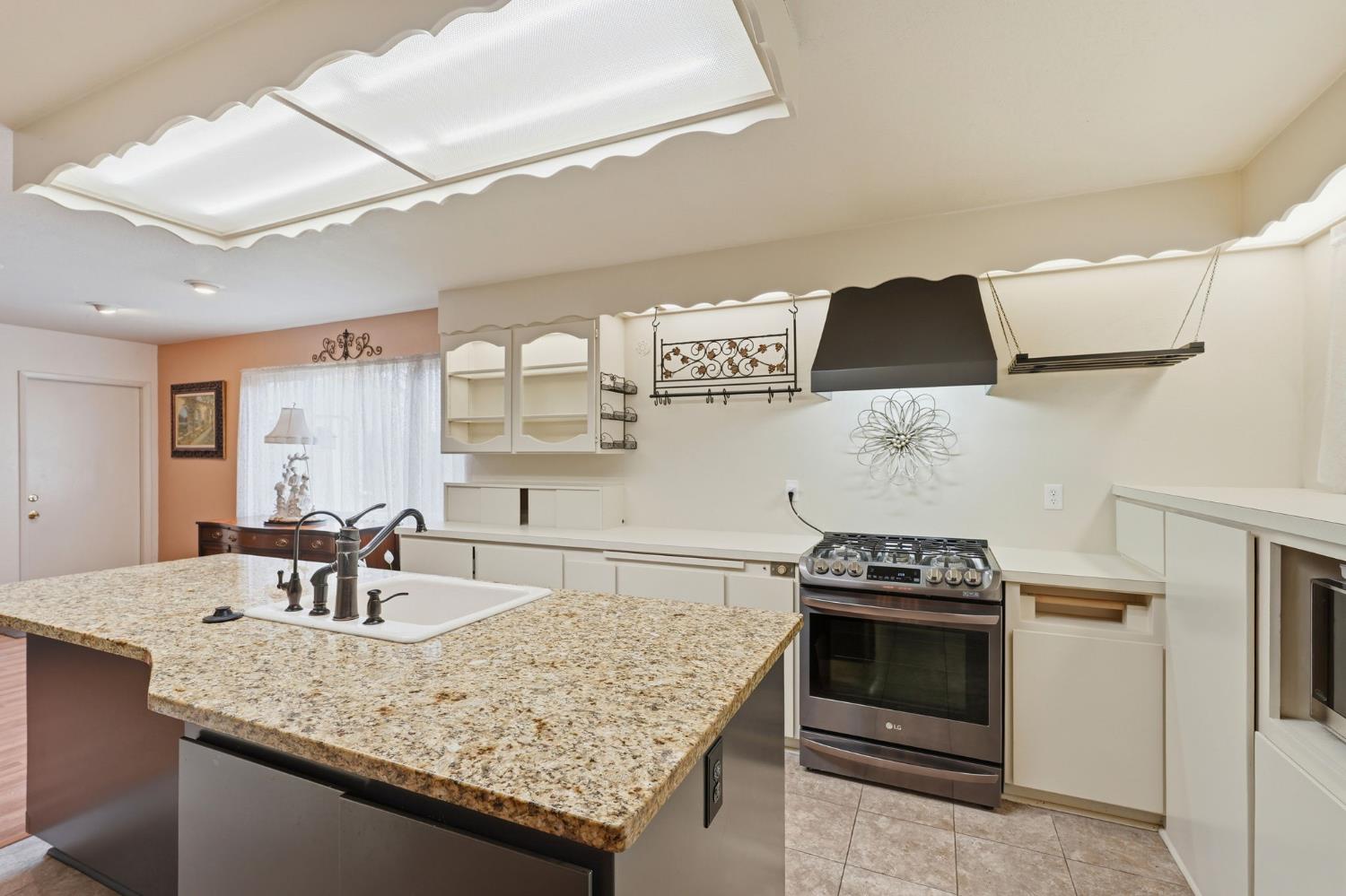 1623 Sandalwood Drive