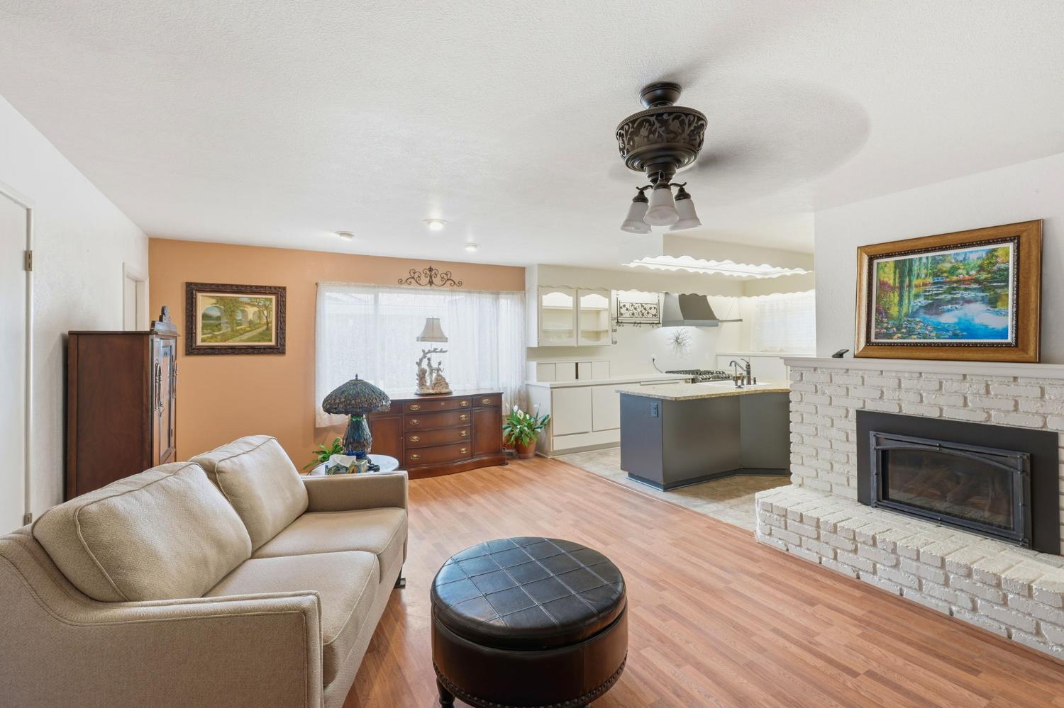 1623 Sandalwood Drive