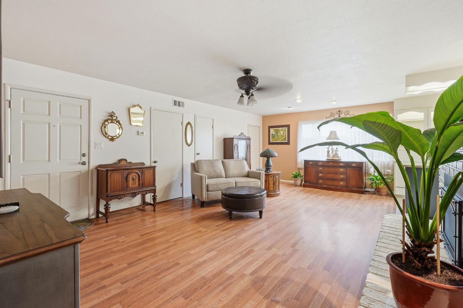 1623 Sandalwood Drive