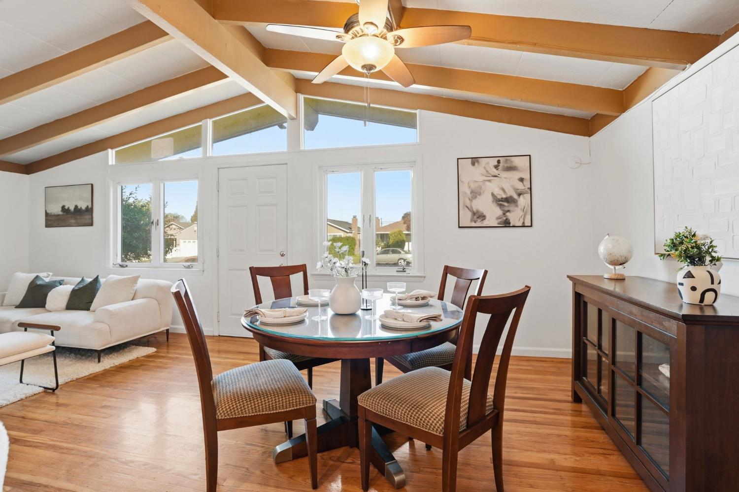 3398 Pepper Tree Lane