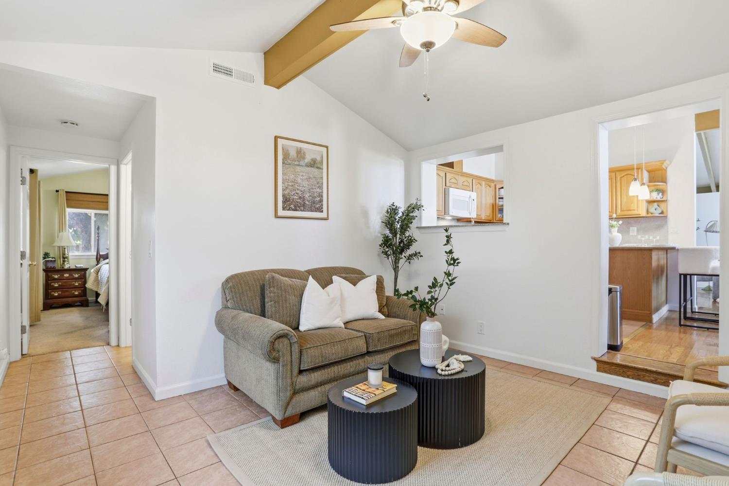 3398 Pepper Tree Lane