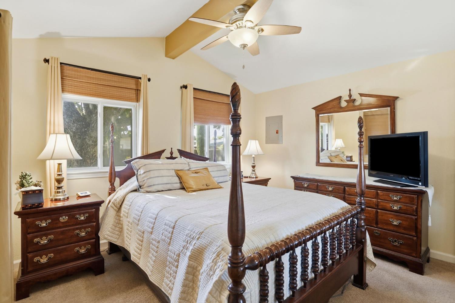 3398 Pepper Tree Lane