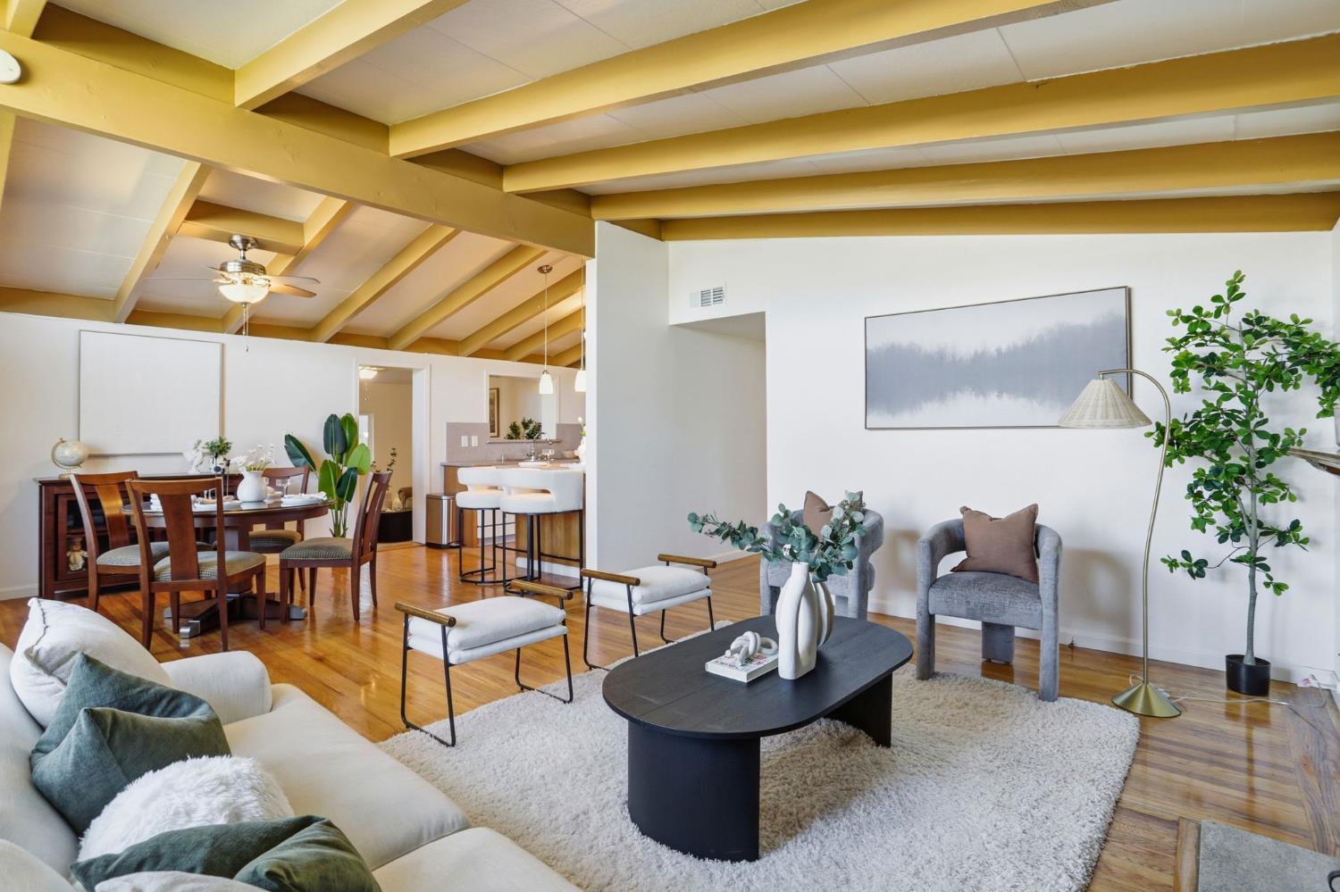 3398 Pepper Tree Lane