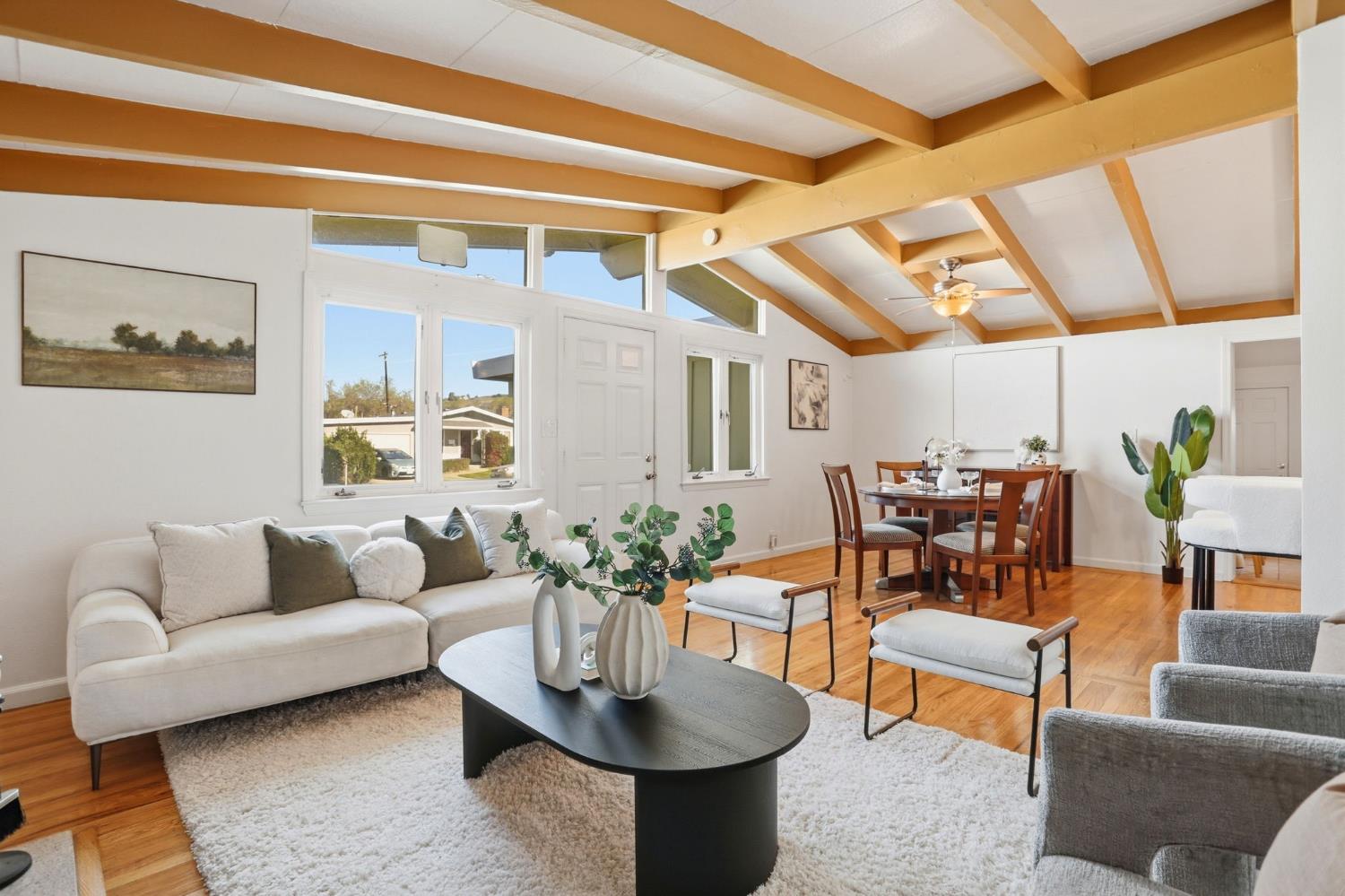 3398 Pepper Tree Lane