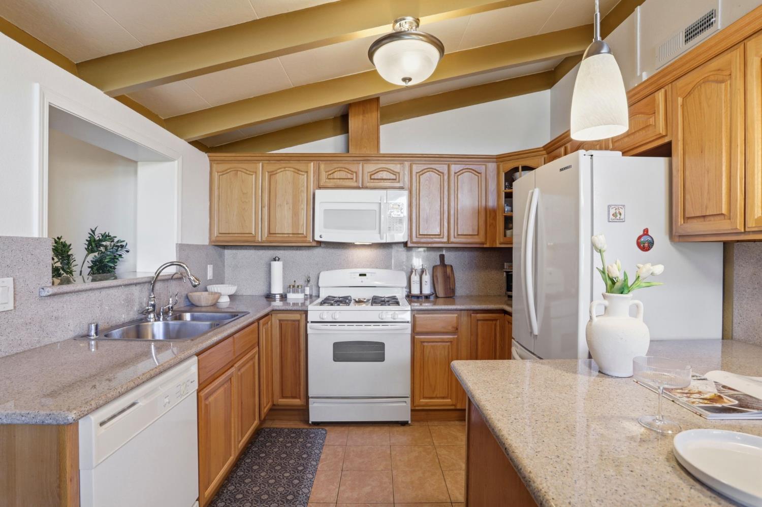 3398 Pepper Tree Lane