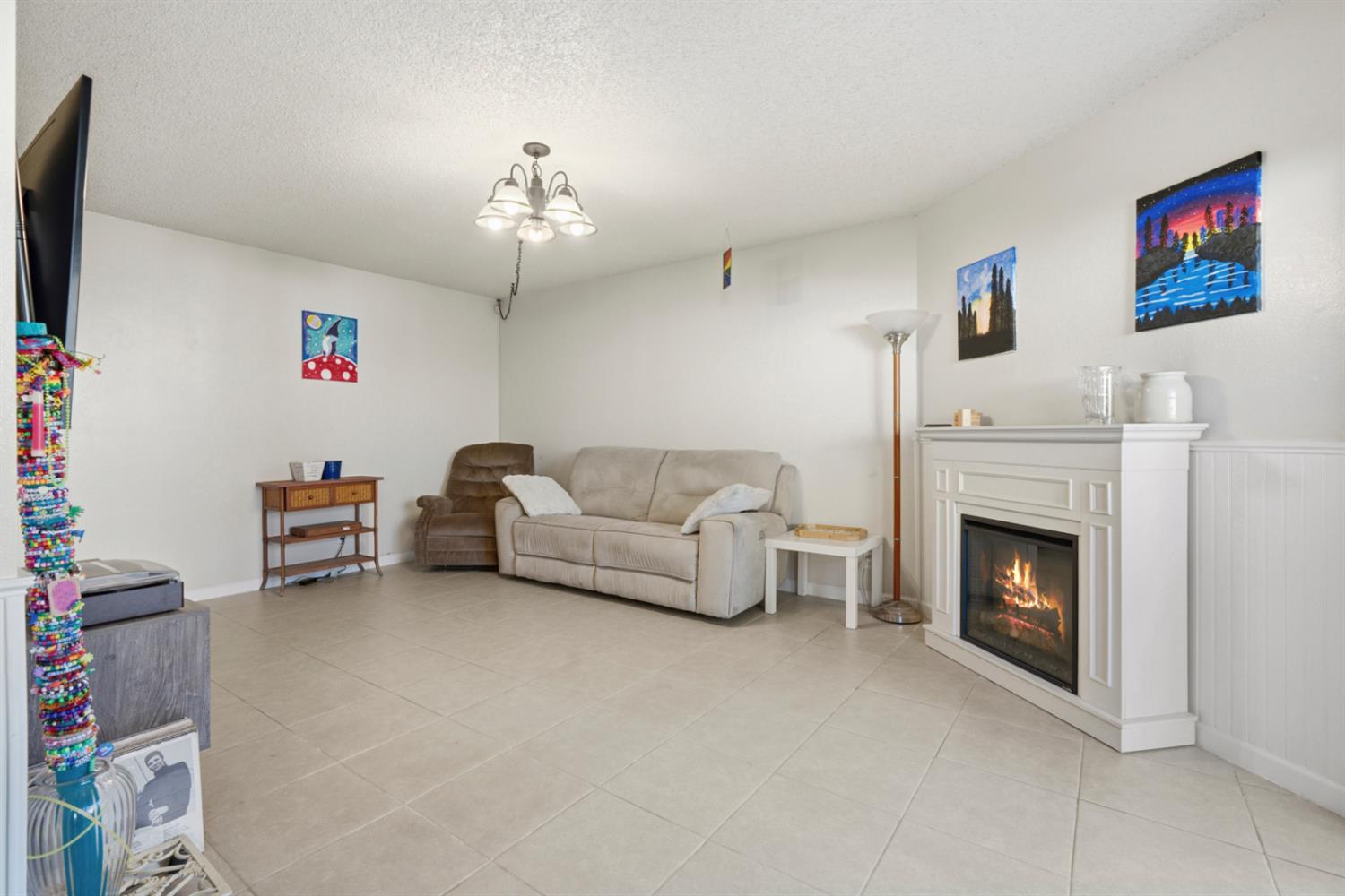 328 Northbank Court 79