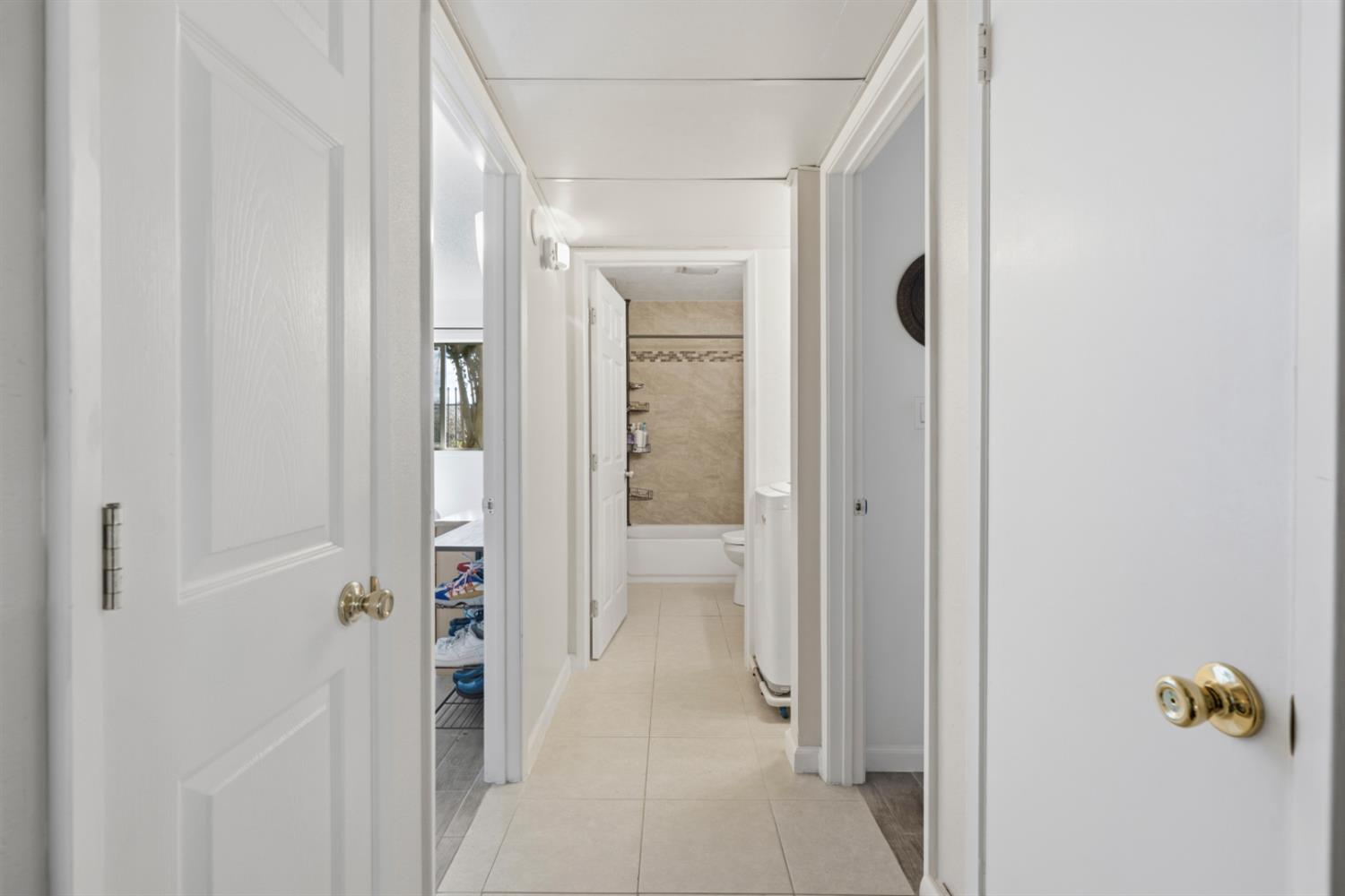 328 Northbank Court 79