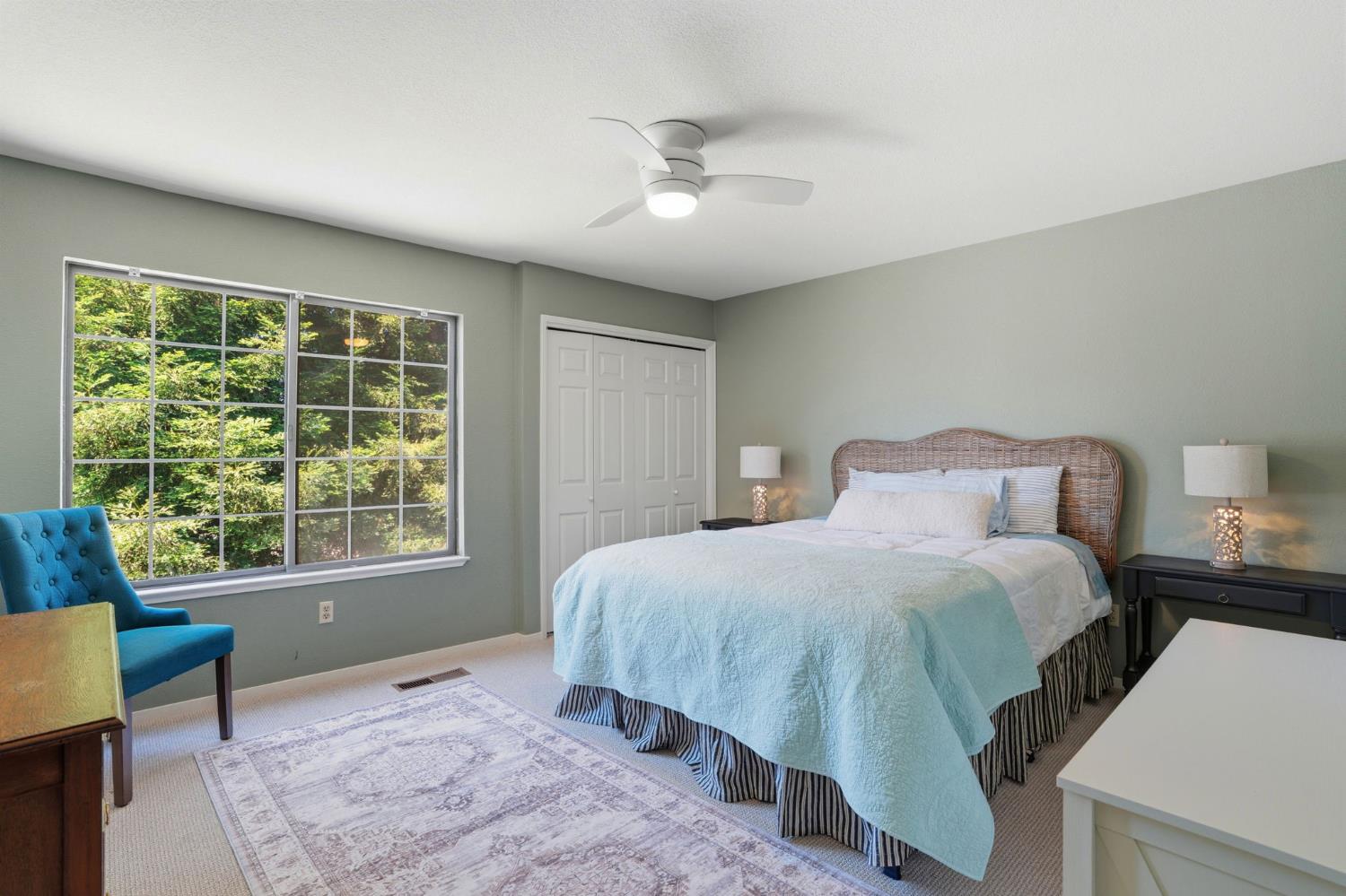 250 W Rumble Road D