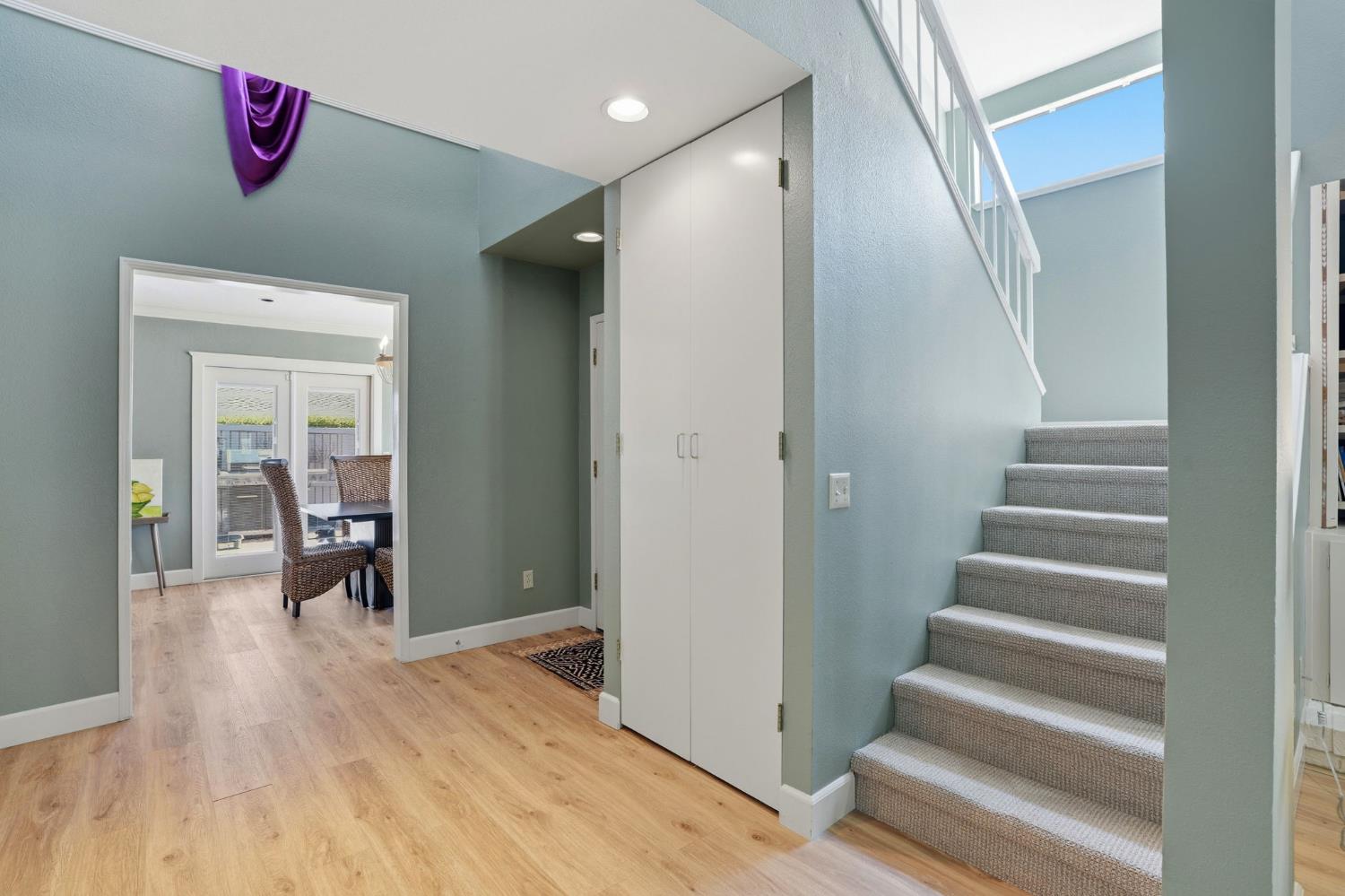 250 W Rumble Road D
