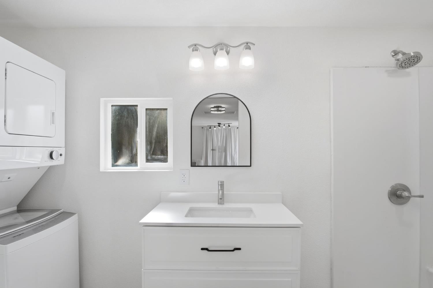 1913 S California Street