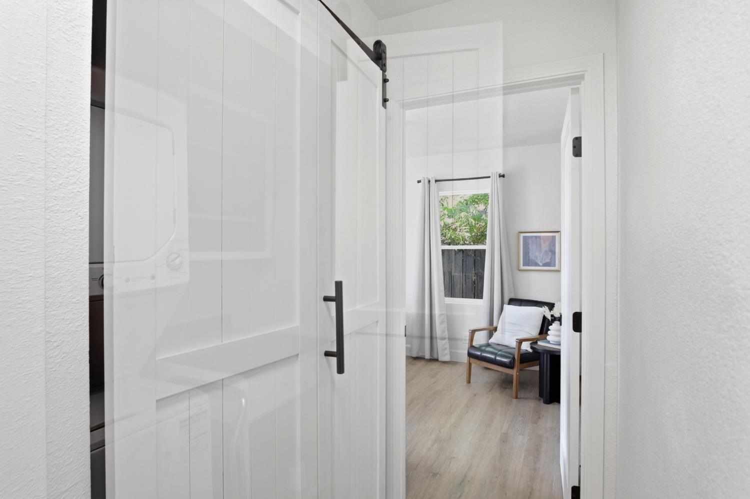 1913 S California Street