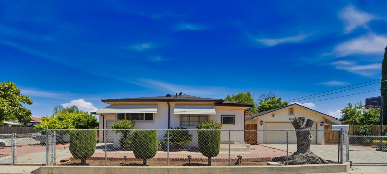 2332 S Madison Street