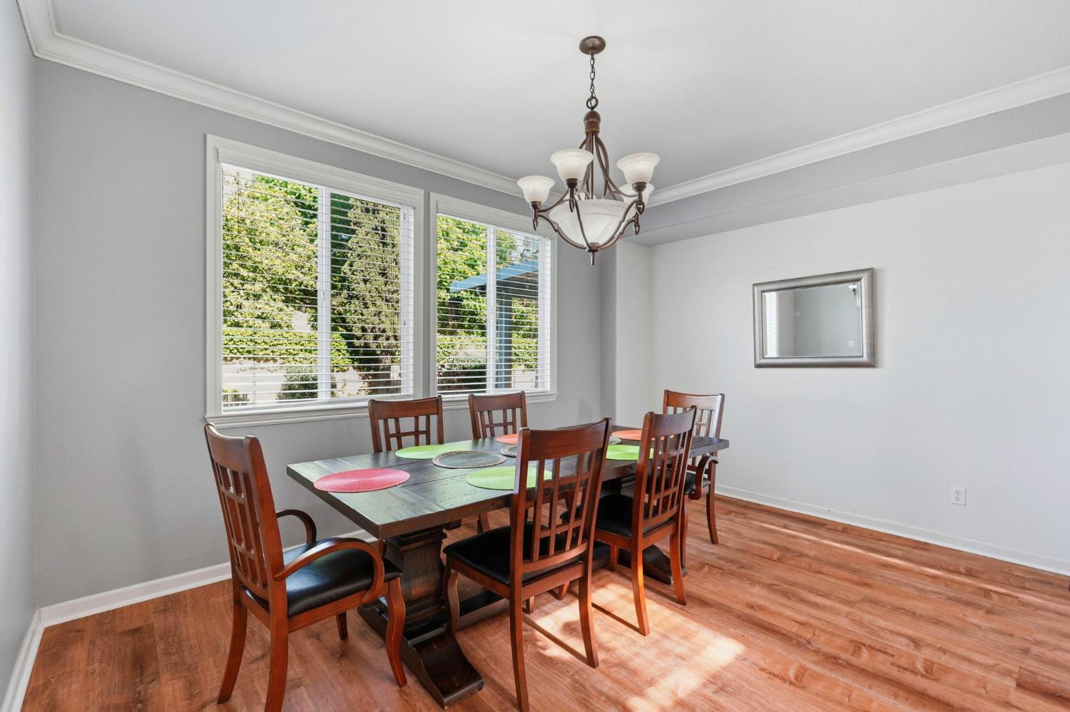 3112 Dovehouse Lane