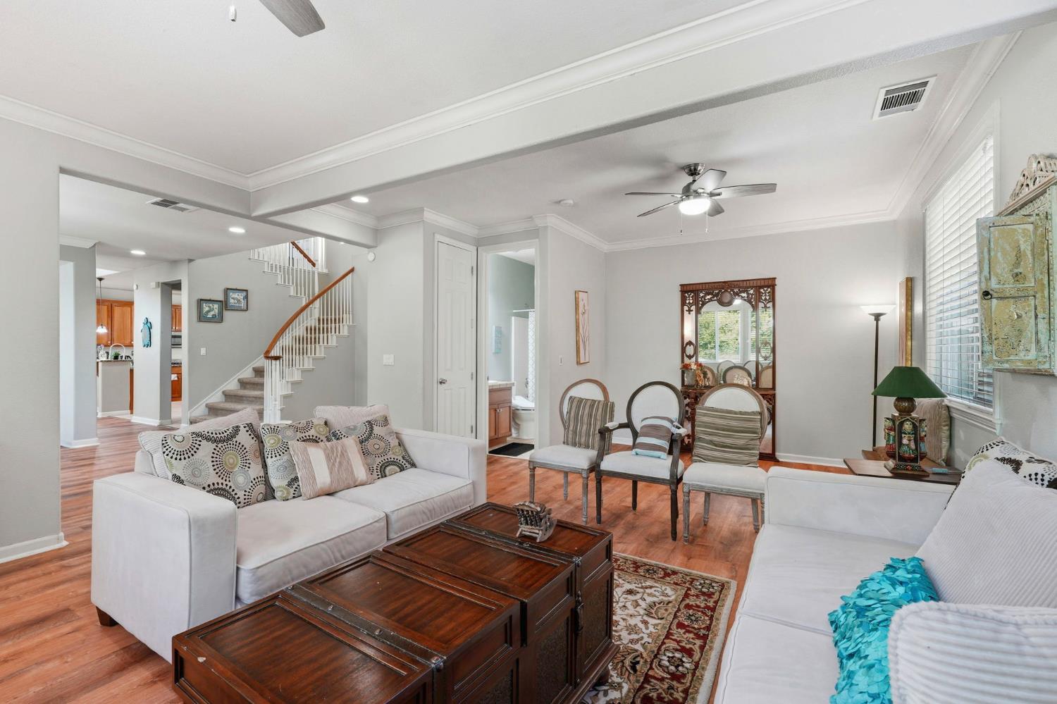 3112 Dovehouse Lane
