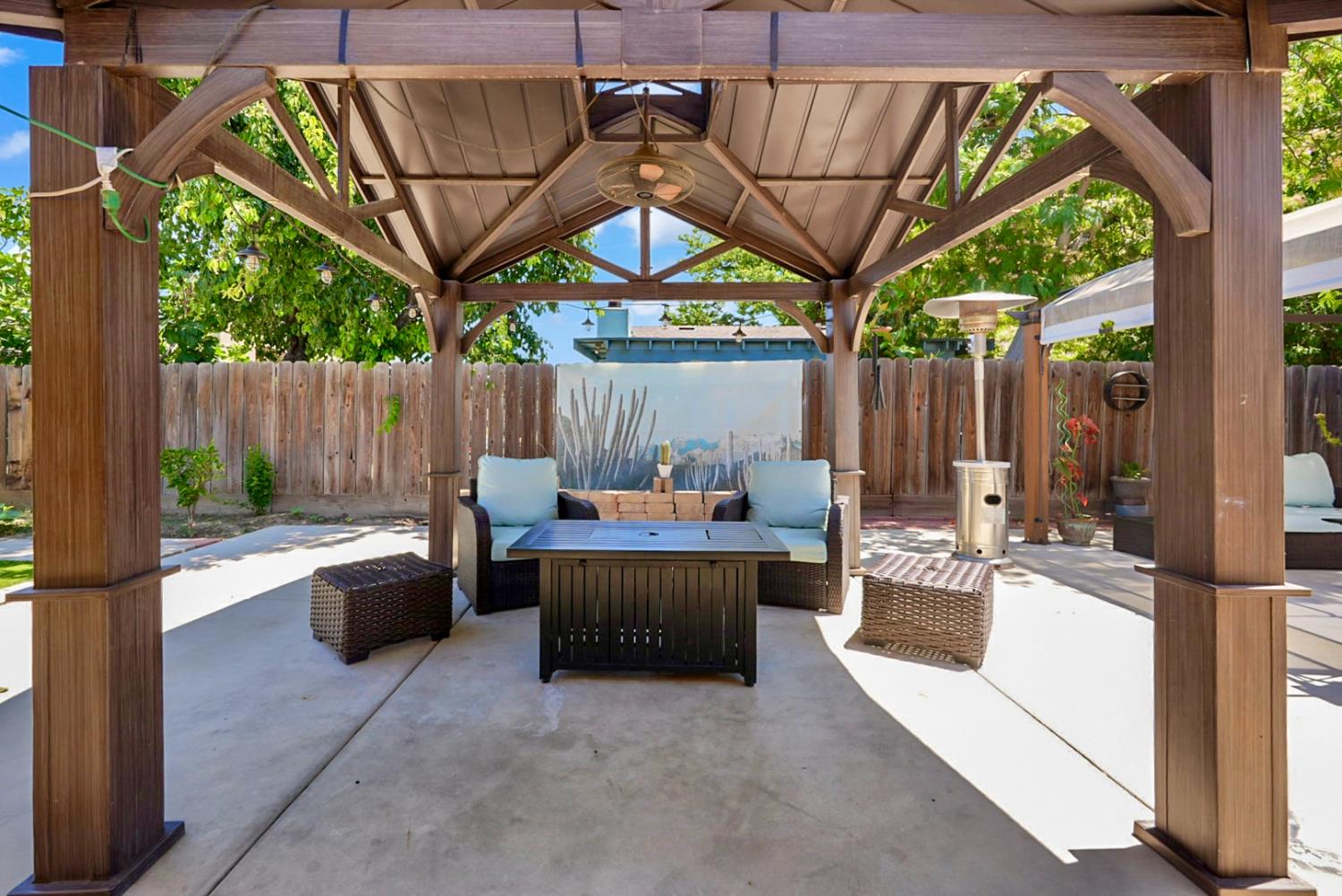 3832 Moorea Drive