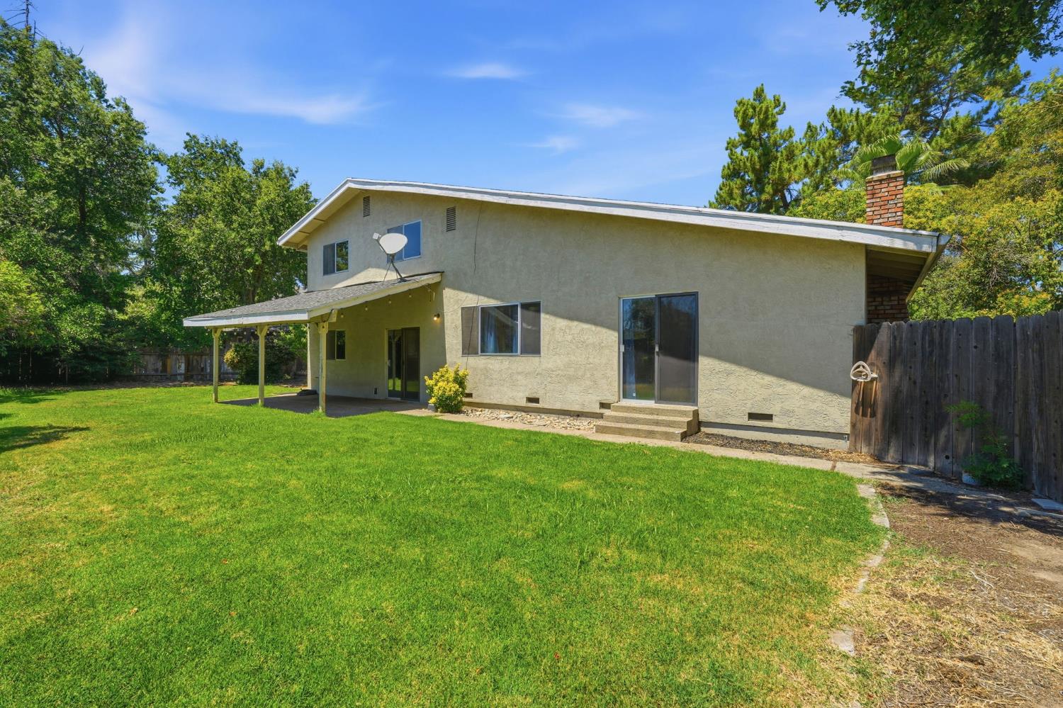 210 Laurel Court