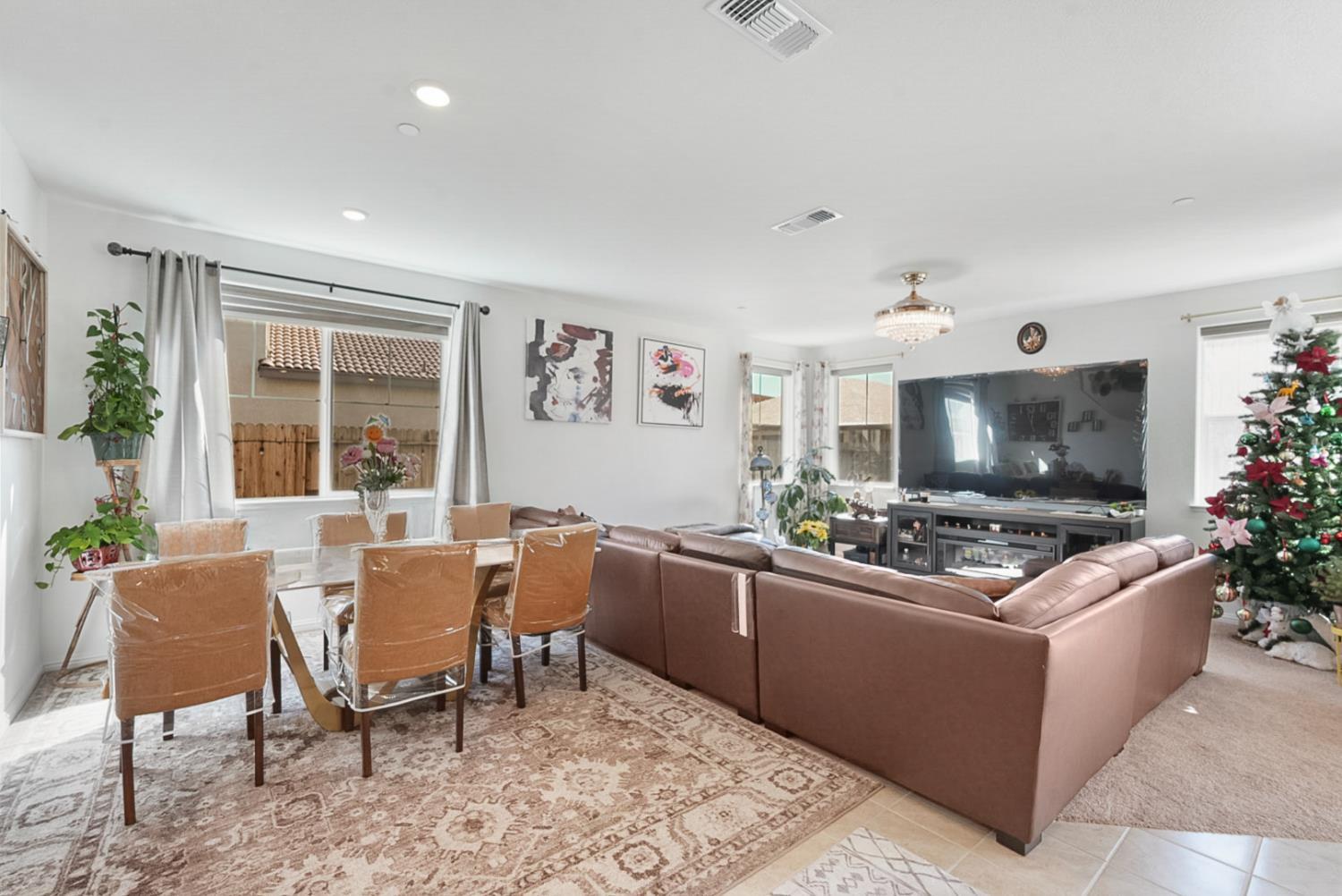 1533 Finestra Drive