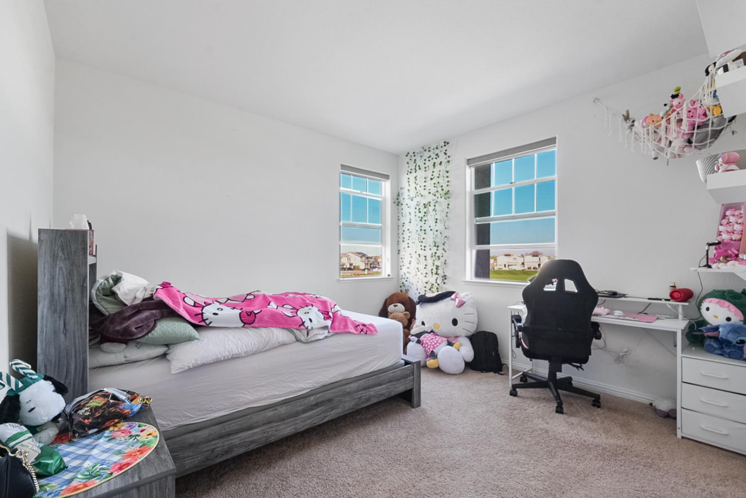 1533 Finestra Drive