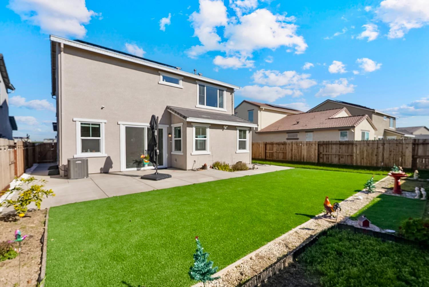 1533 Finestra Drive