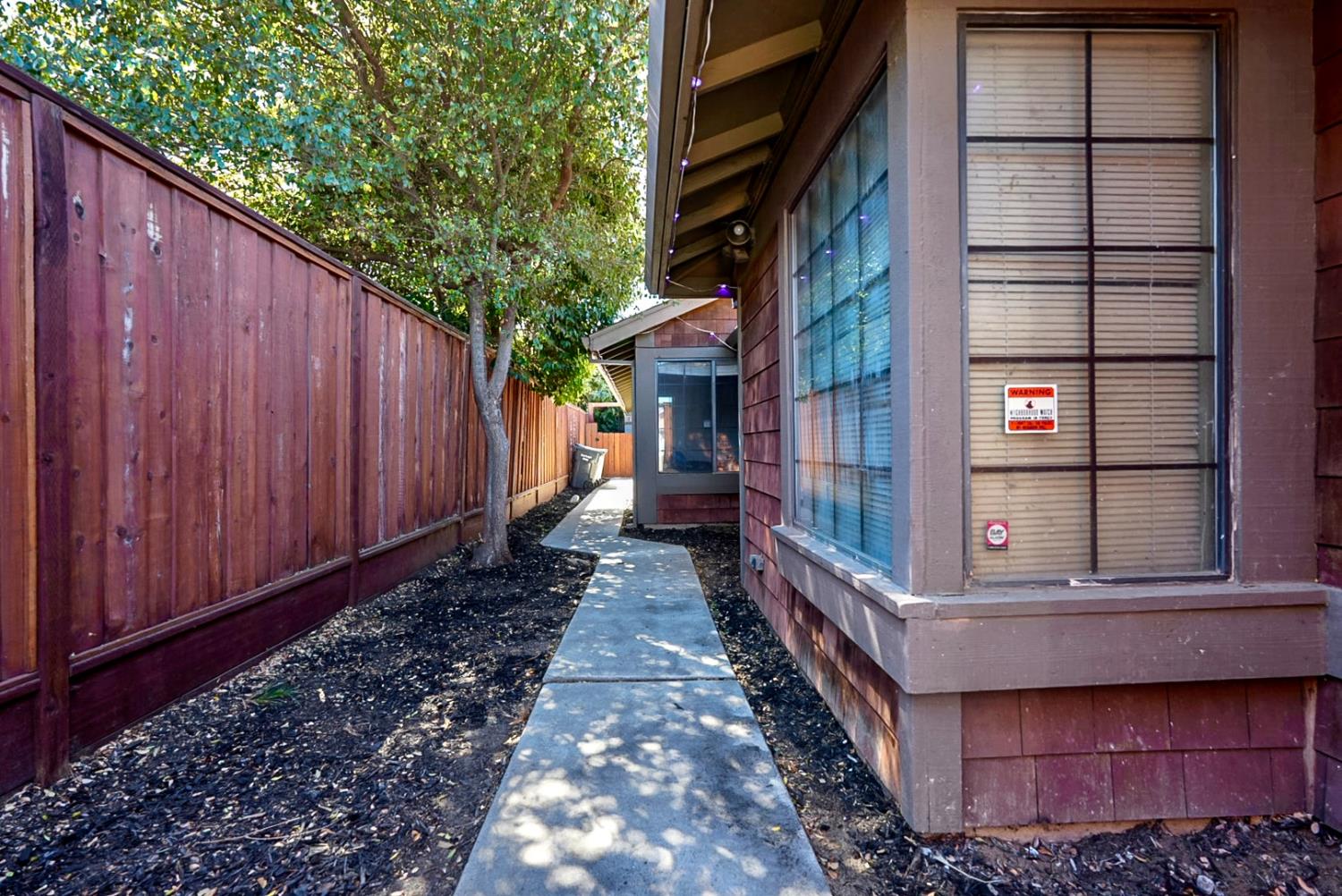 450 Hawthorne Drive