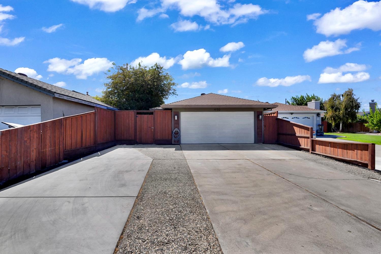 450 Hawthorne Drive