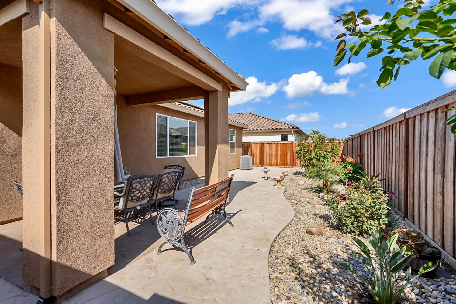 924 Somerset Way