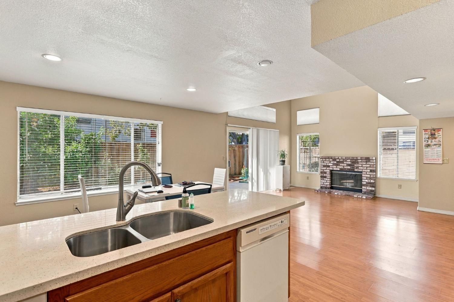 2824 Garden Creek Circle