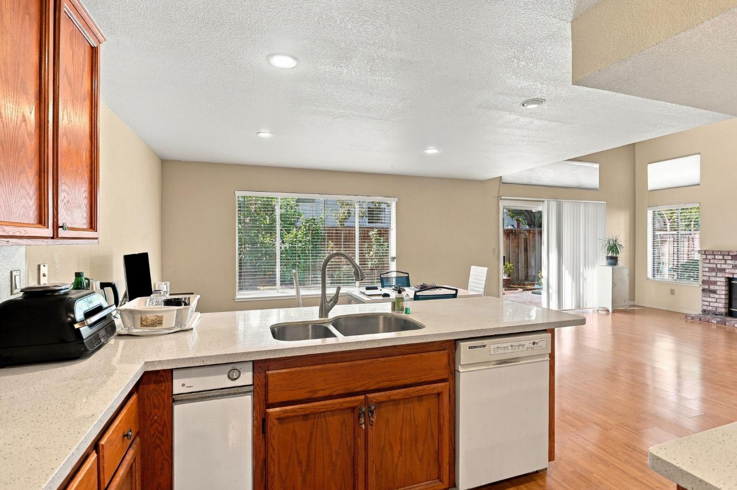 2824 Garden Creek Circle
