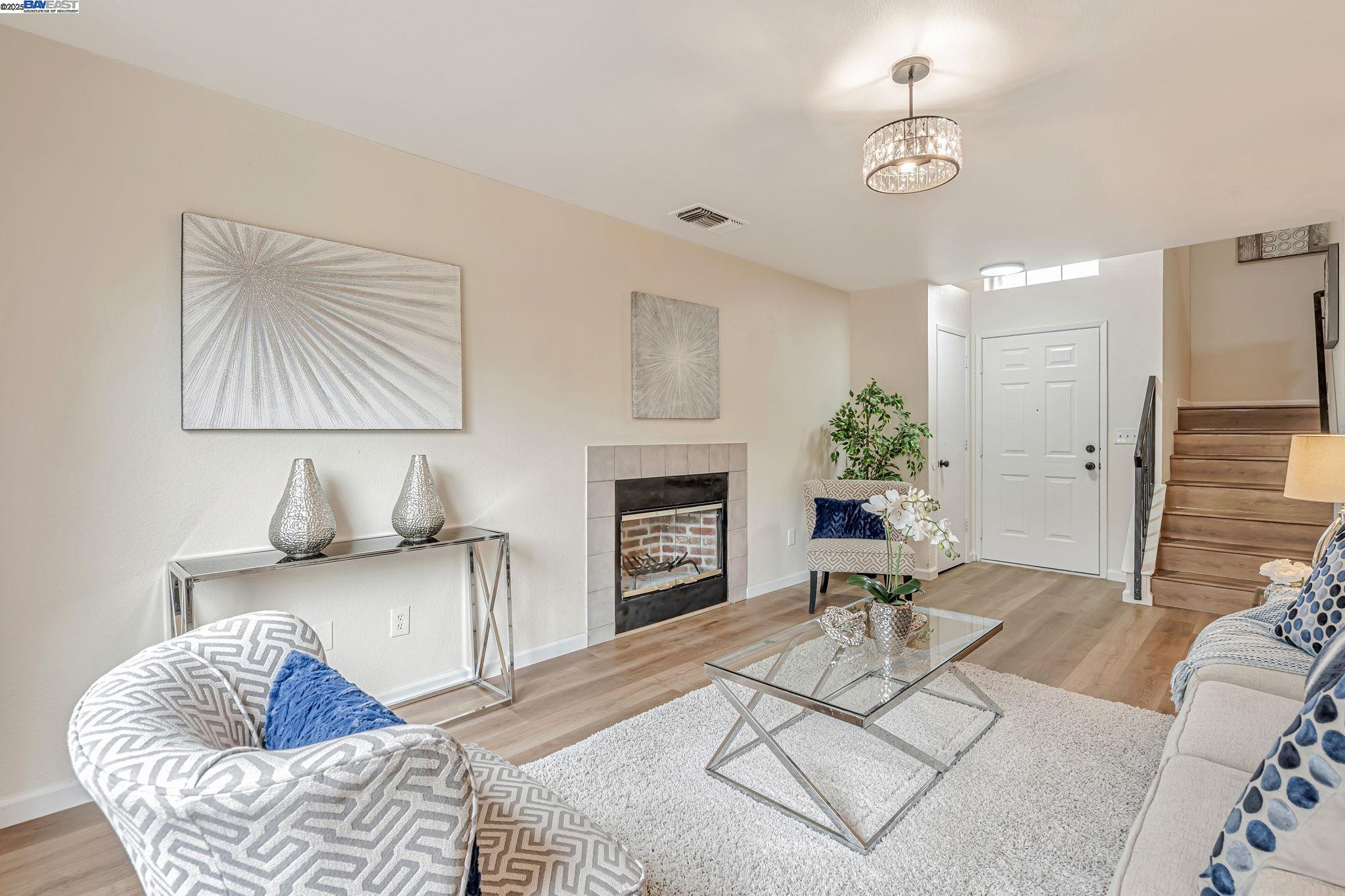 215 Ruby Ave.