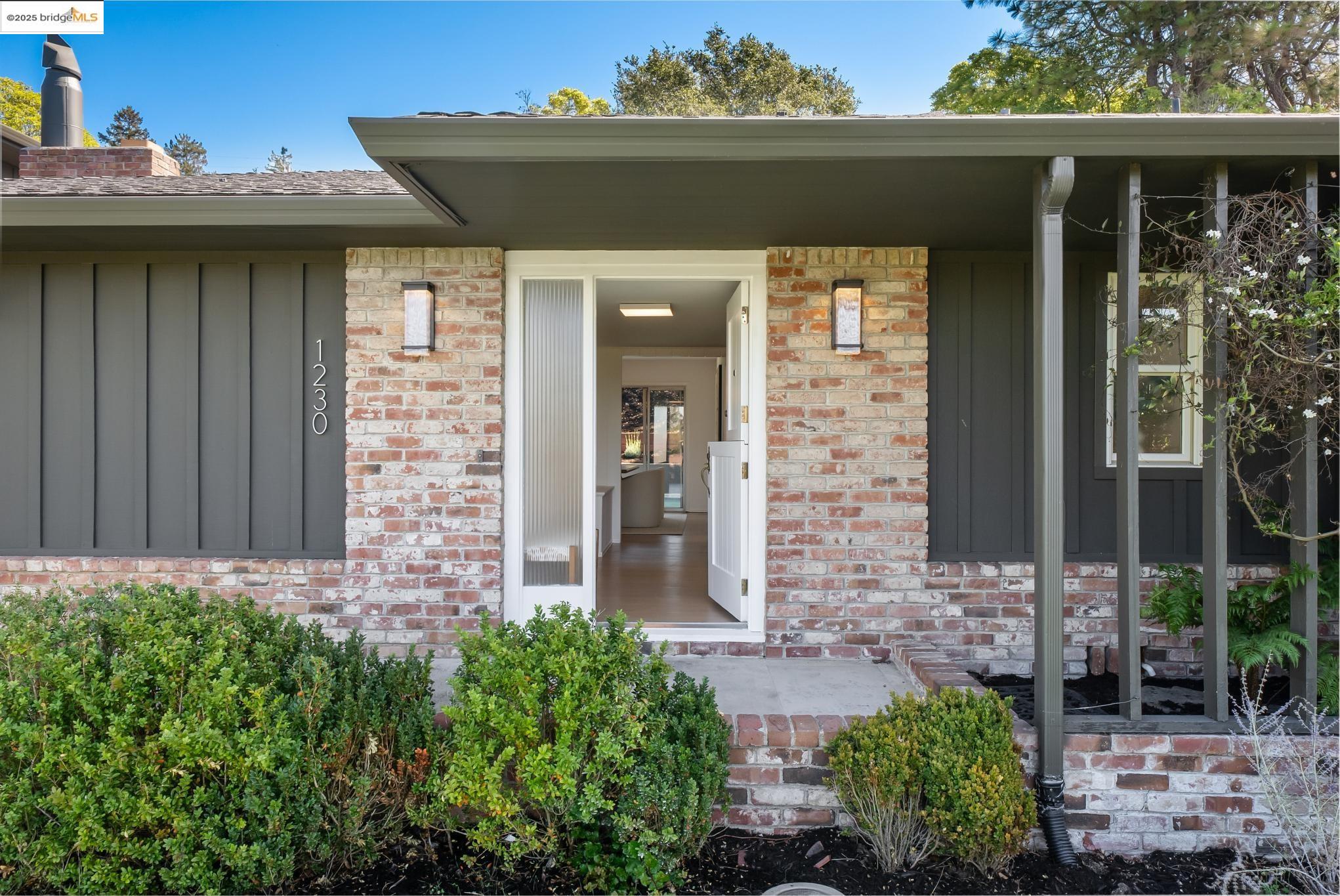 1230 Brewster Dr.