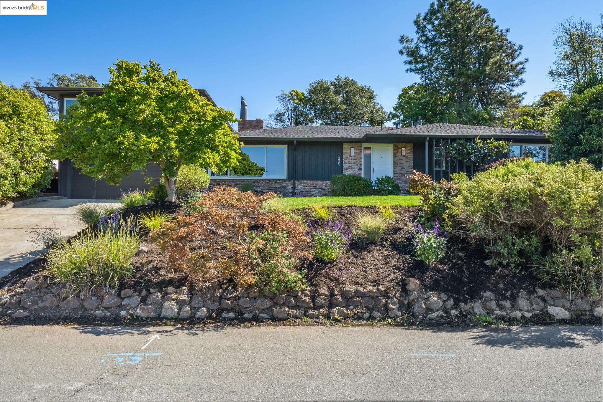 1230 Brewster Dr.