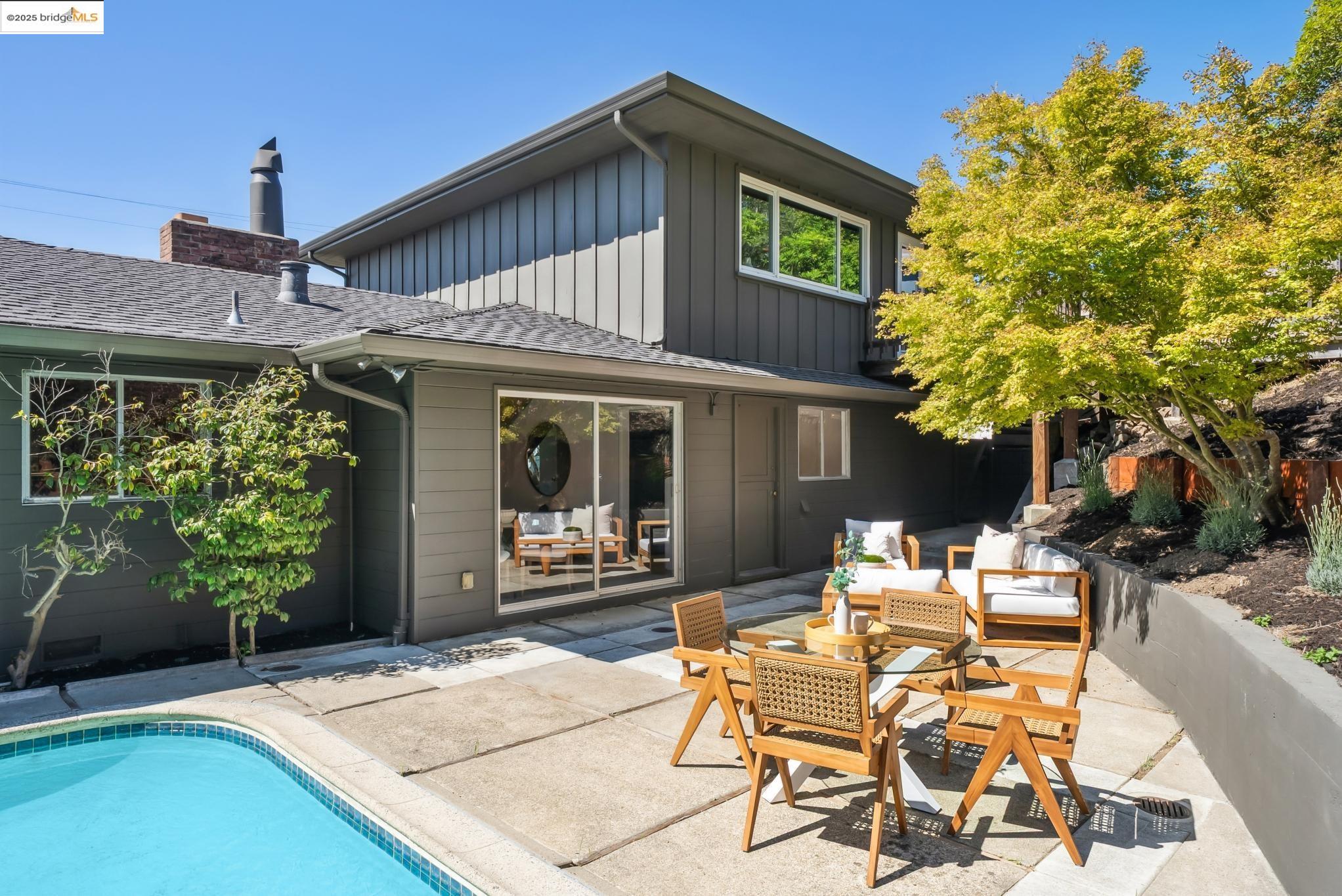 1230 Brewster Dr.