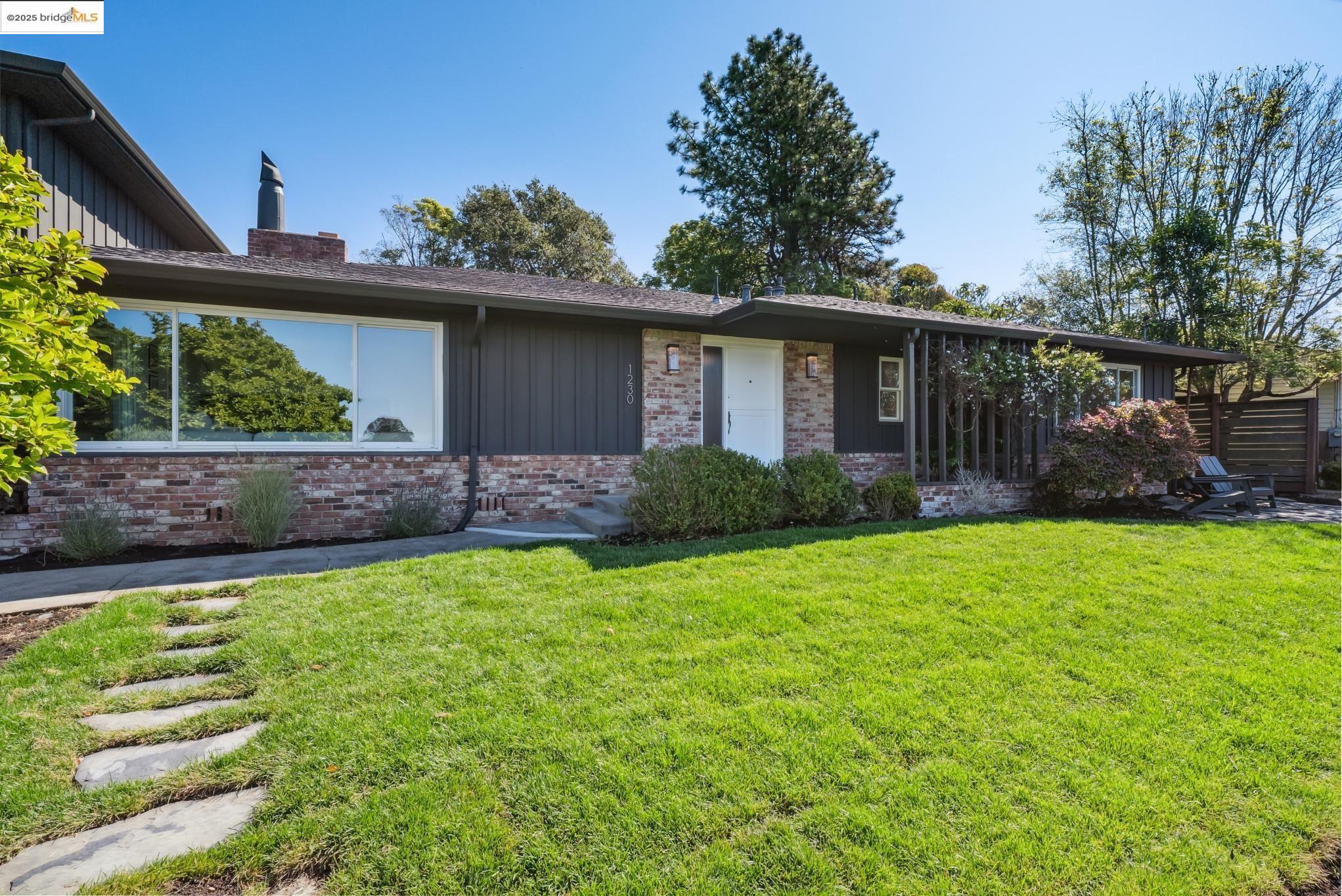 1230 Brewster Dr.