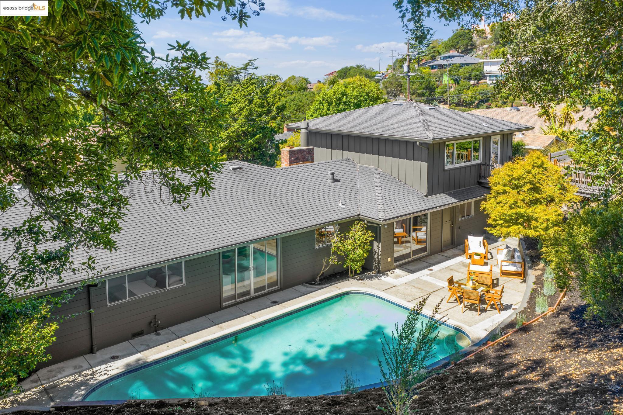 1230 Brewster Dr.