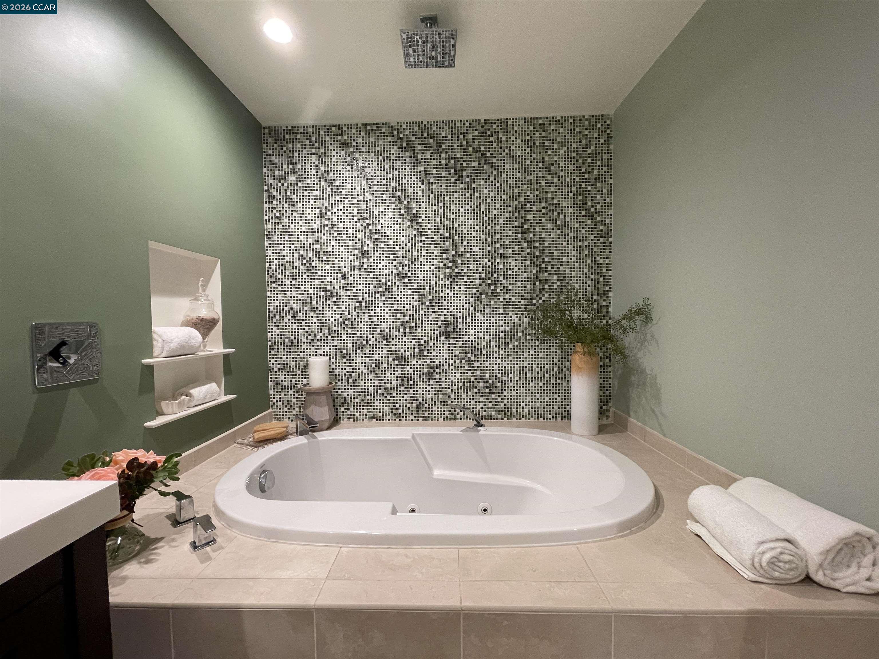 533 Monarch Ridge Dr